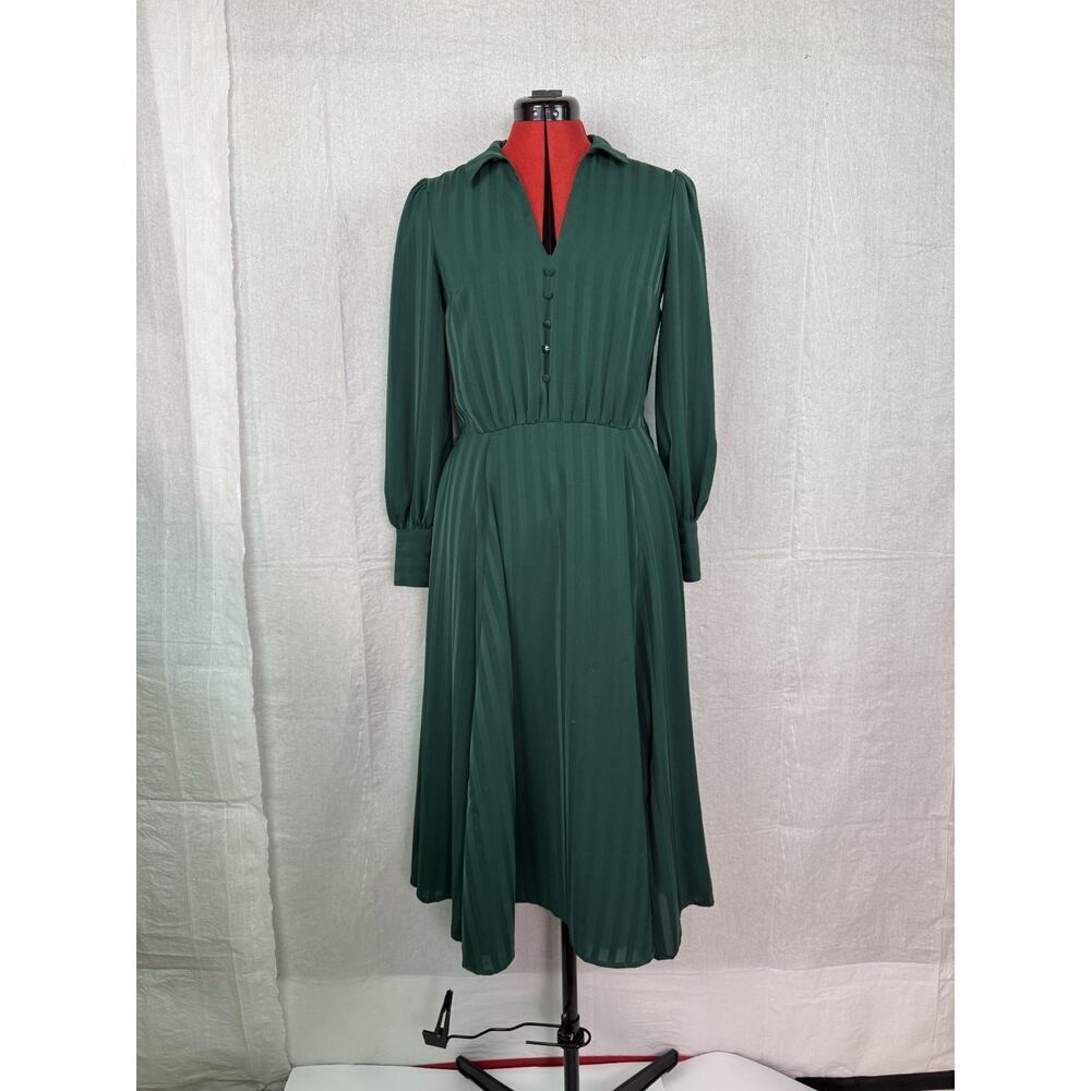ModCloth Green A Line Dress Size 6 Striped Boho Cottagecore Cottage C160